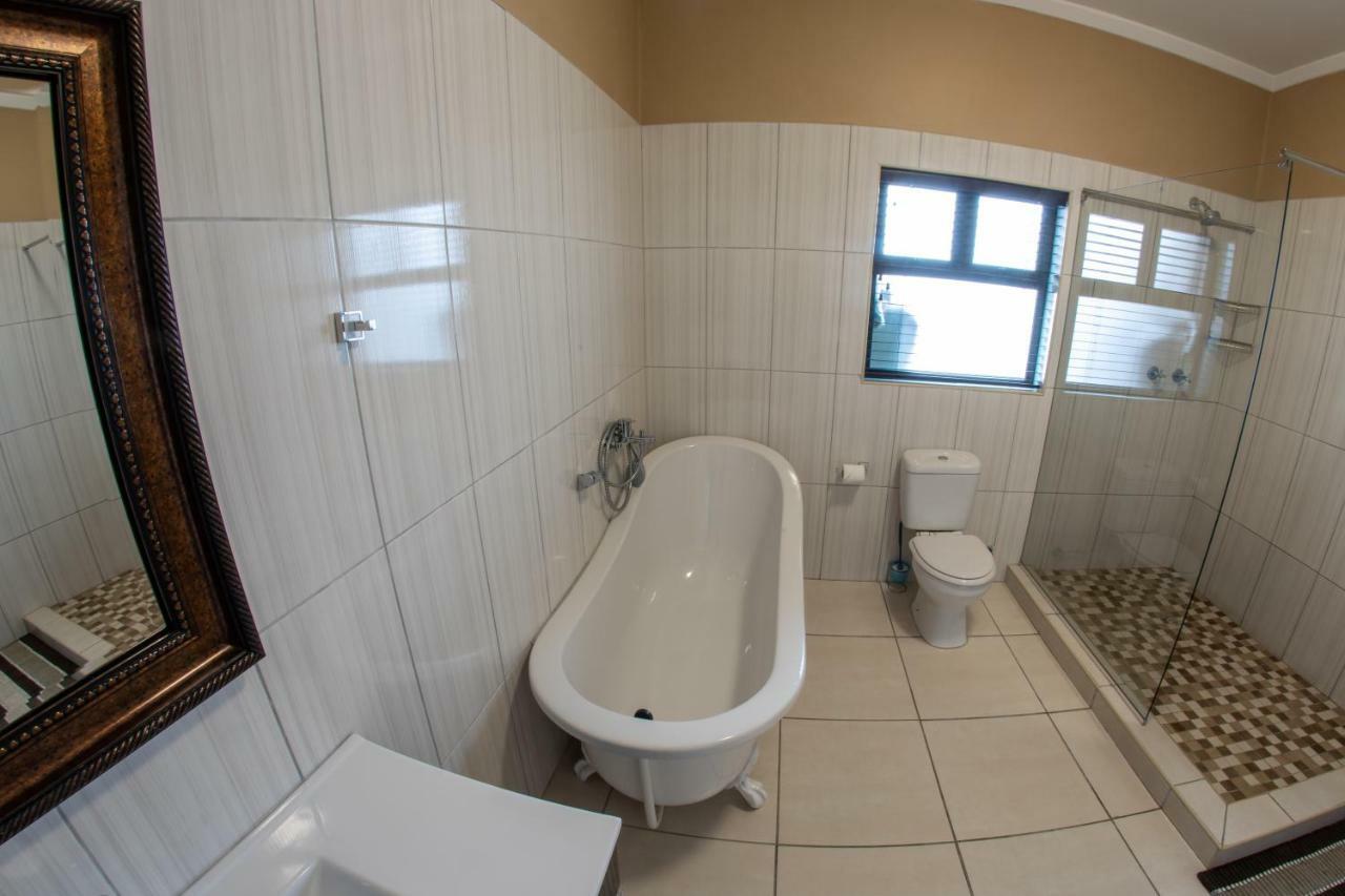 Meransha Self Catering Cc 월브스베이 외부 사진