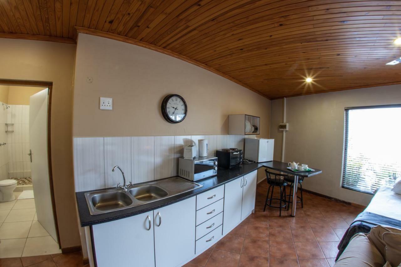 Meransha Self Catering Cc 월브스베이 외부 사진