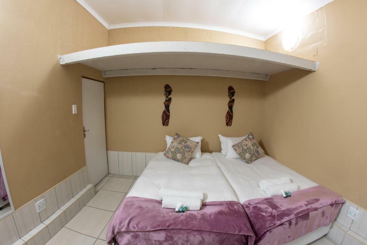 Meransha Self Catering Cc 월브스베이 외부 사진