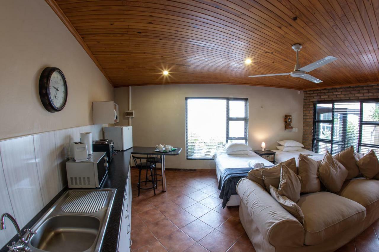 Meransha Self Catering Cc 월브스베이 외부 사진